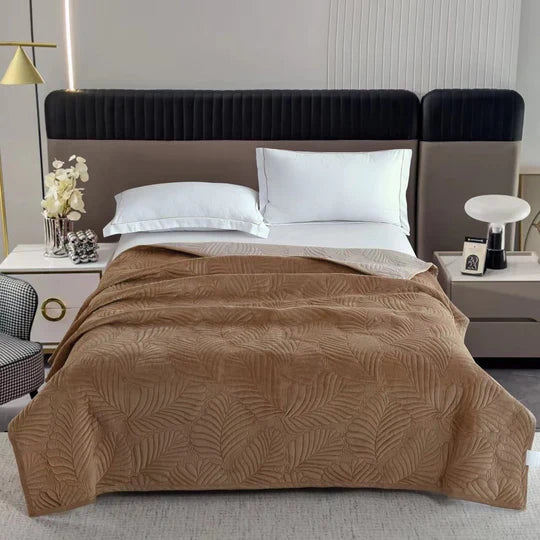 🛌 Embossed Bedspread – 1 Piece Set