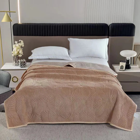🛌 Embossed Bedspread – 1 Piece Set