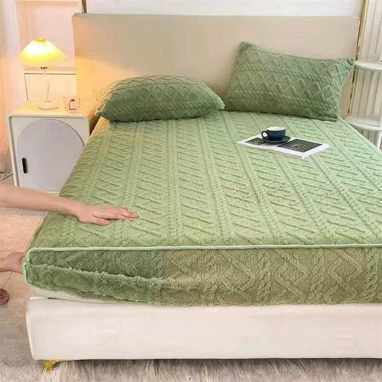 π· Geometric Fleece Mattress Protector β 3 Piece Set