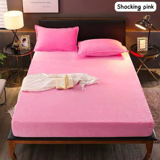 ✨ Velvet Sheet Set – 3 Piece