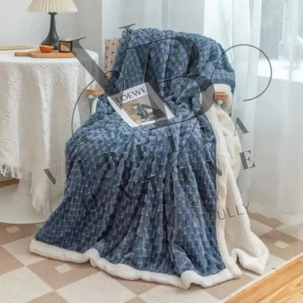 π΄ Red Stone β Ultimate Sherpa Throw Blue - Red Stone Sherpa Throw / Queen