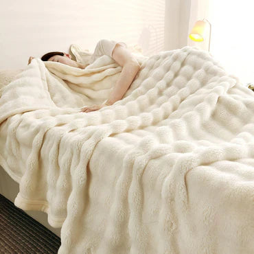 🐑 Fur Sherpa Throw – Soft, Warm & Elegant