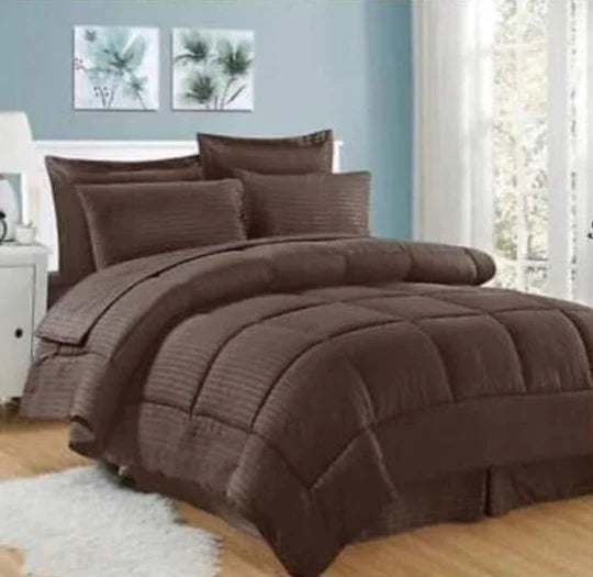 🧺 Plain Block Comforter Set – 5-Piece Everyday Elegance