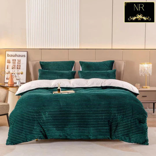 ❄️ Sherpa Wool Comforter Set – 5 Piece