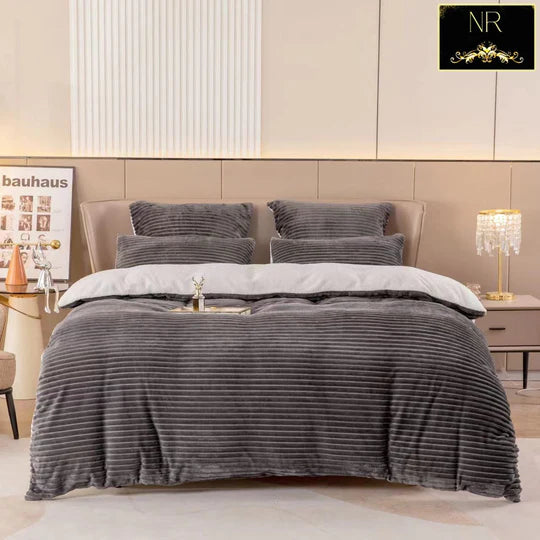 ❄️ Sherpa Wool Comforter Set – 5 Piece