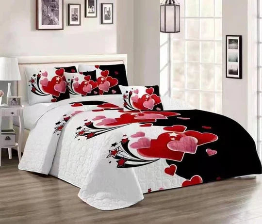 Bedding set with heart design.