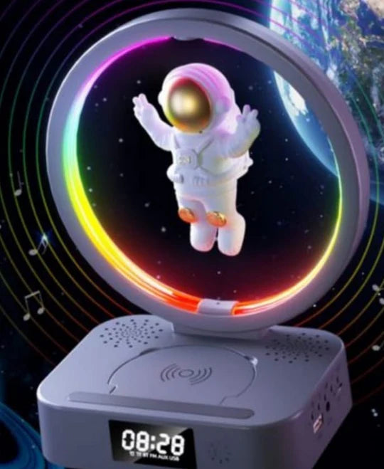 👨‍🚀✨ Magnetic Bluetooth Astronaut Speaker with RGB Lighting
